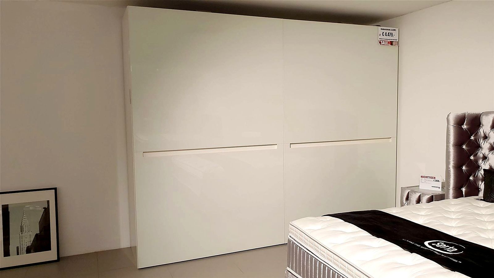 Kleiderschrank 305 x 239,6 cm, Schiebetüren Glas Bianco 10 Hochglanz