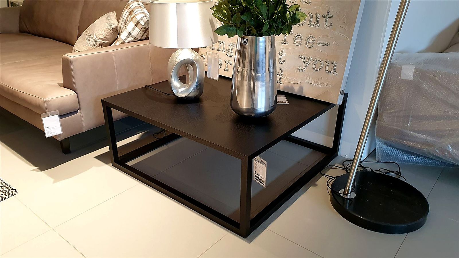 Sofatisch 95 x 95 x 40 cm, Platte und Gestell: Eiche Wenge furniert